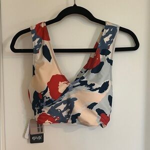 NWT Nani Switch V Crop in Brushed Floral